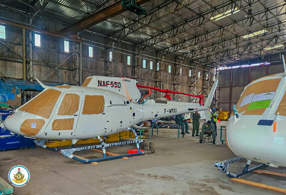 NAF reçoit cinq nouveaux hélicoptères