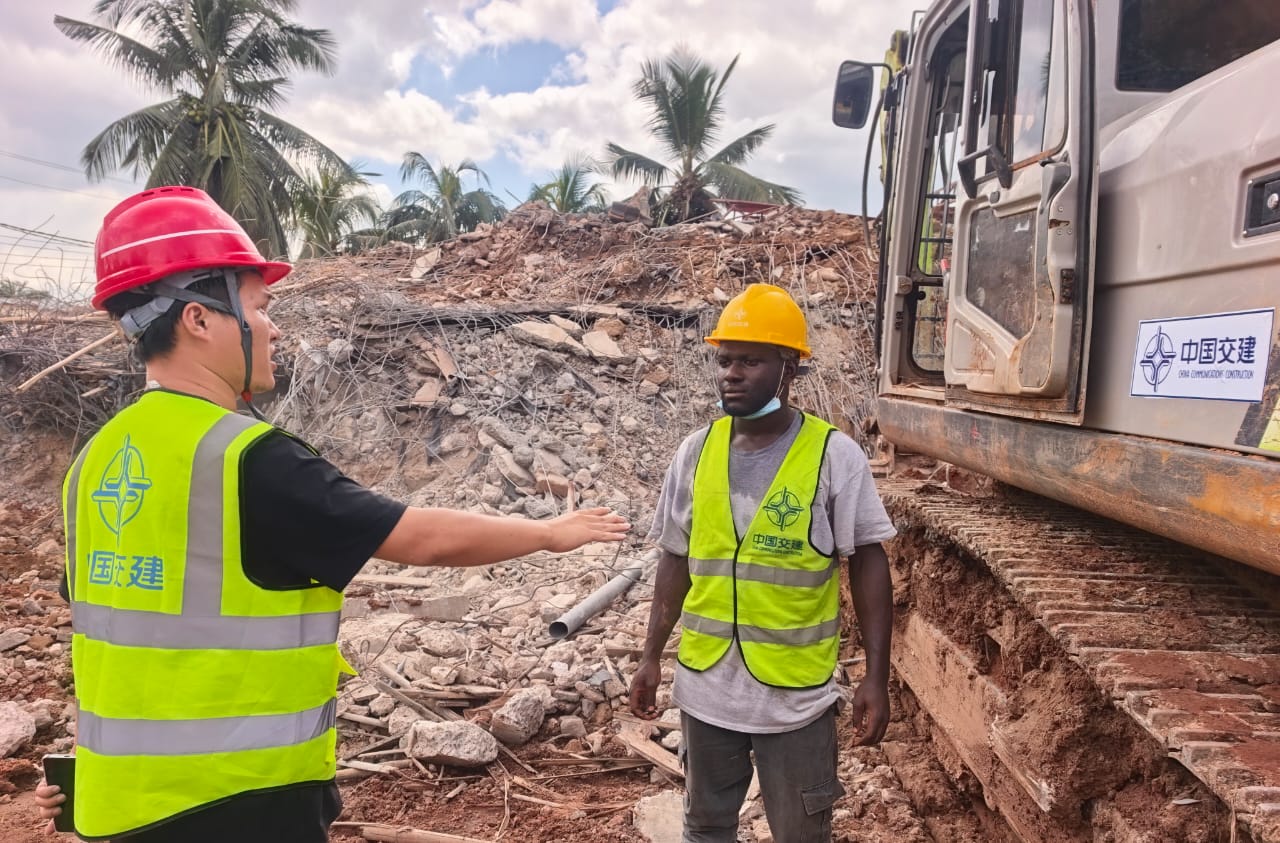 Enugu Building Collapse: Chinese firm rescues four