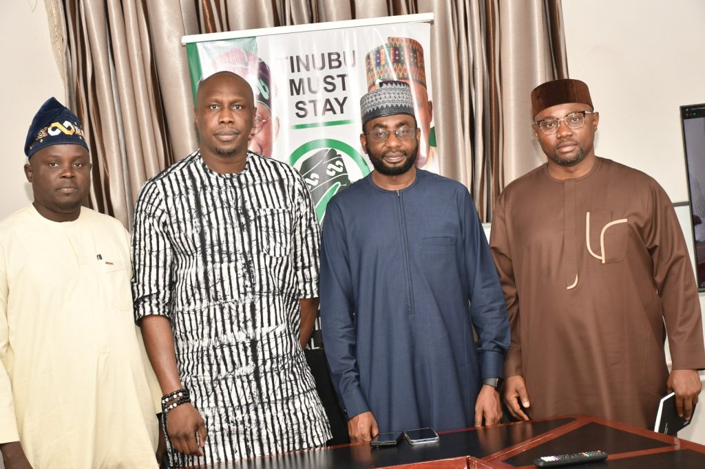 2027 : le fils d’OBJ rejoint le mouvement « Tinubu Must Stay » et soutient la continuité des réformes