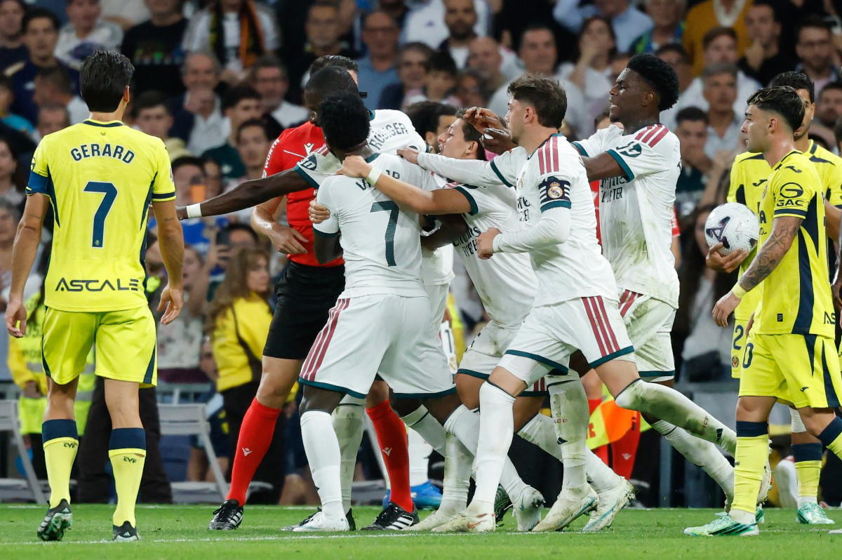 Vinicius apologises for hair-pull red card, could miss El Clasico