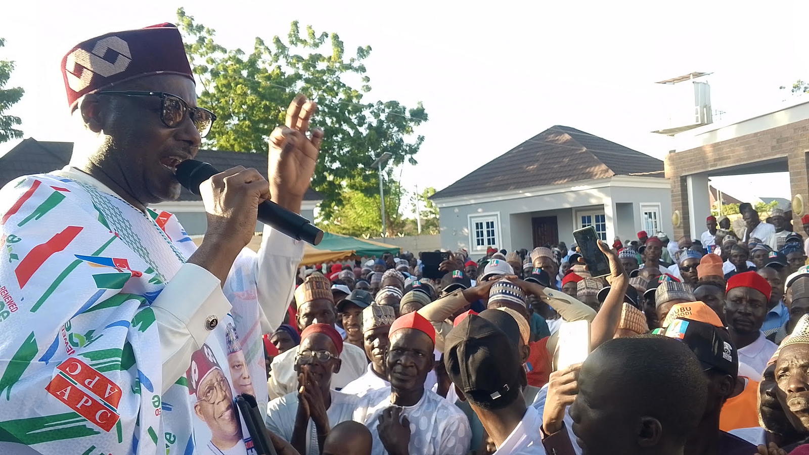  ‘Northern leaders begged Tinubu to support Buhari, promised to return power after eight years’ – APC chieftain Image