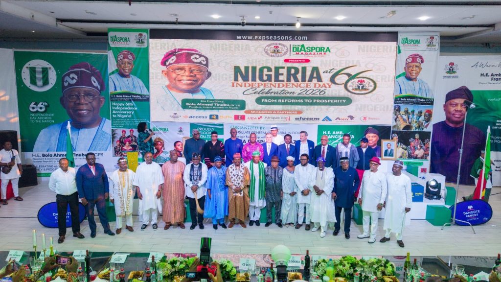 Nigerians in Douala celebrate independence with cultural display
