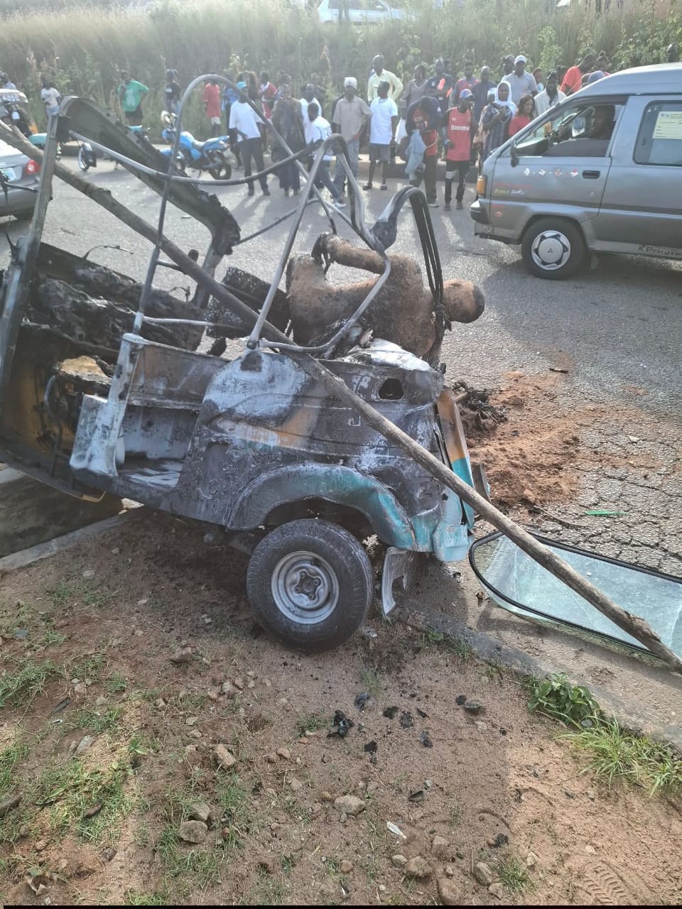 Man, son burnt to death in Jos tricycle crash Image