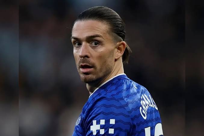 Grealish écarté du match de Coupe de la Ligue d’Everton après un manquement disciplinaire