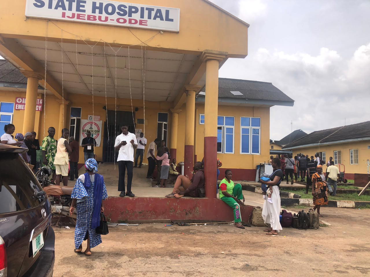 Over 100 students hospitalised as mysterious gas emissions hit Ogun schools again Image