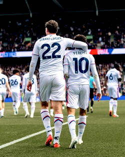 EPL: Crystal Palace come back to beat Forest; Hull draw with Everton